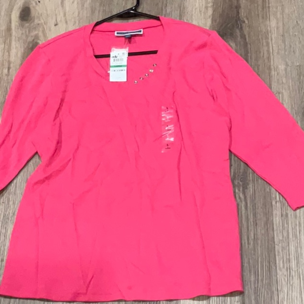 Women's Pink Top